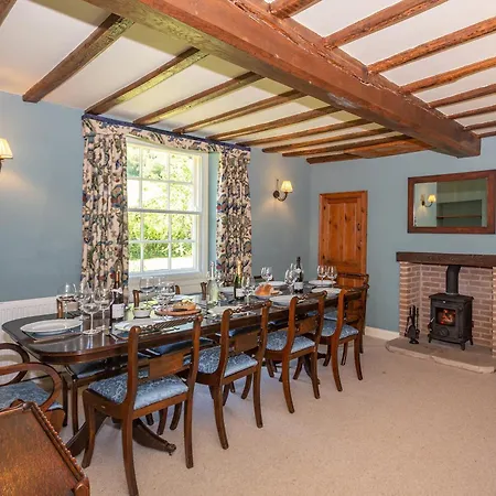 Ristbrow Farm Holiday home *